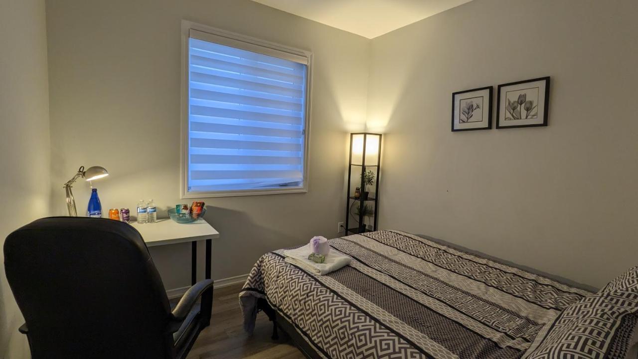 The Warm Welcome Suite Thorold Exterior foto